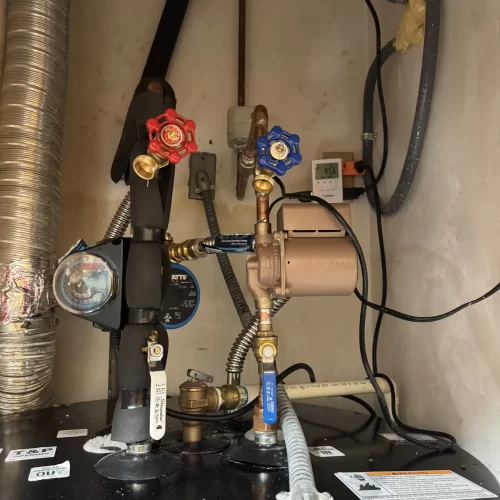 Solar Water Heater in Florida 7 scaled e1746746213712 r5j1ymud4p6b1i1mliwv4ml5lqvt2lcpp26guterns